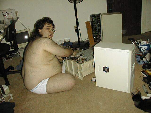 Fat-nerd-computer1